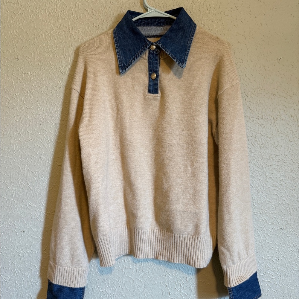 Cream and Blue Crewneck Sweater with Denim Details